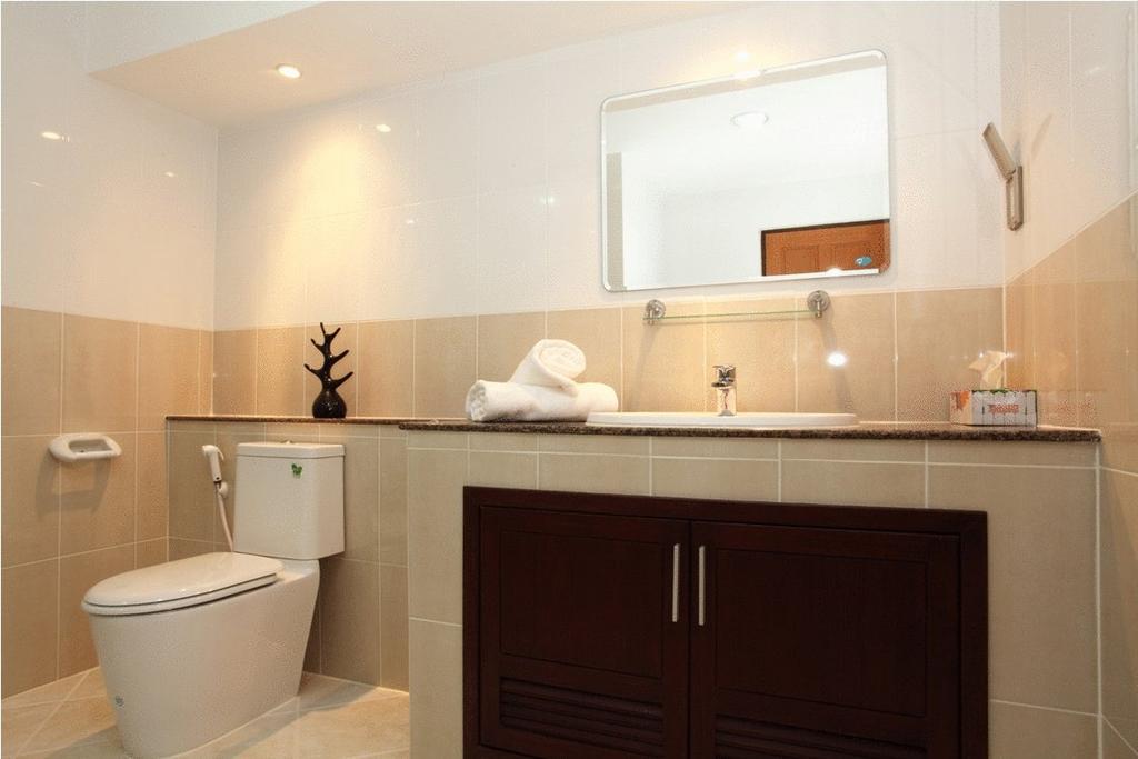 Emerald Palace Aparthotel Pattaya Room photo