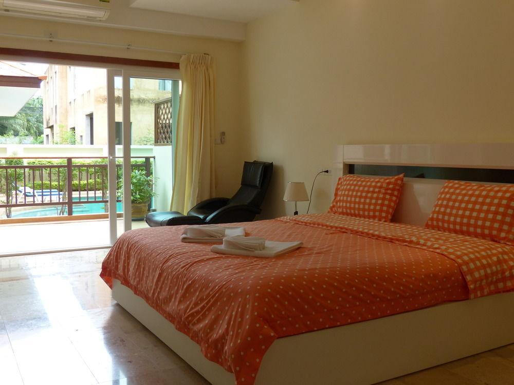 Emerald Palace Aparthotel Pattaya Exterior photo