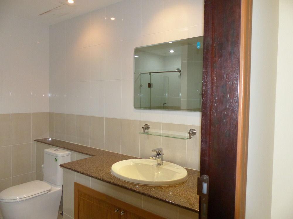 Emerald Palace Aparthotel Pattaya Exterior photo